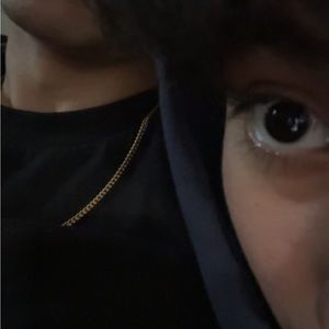 Meet your Posher, Laurent